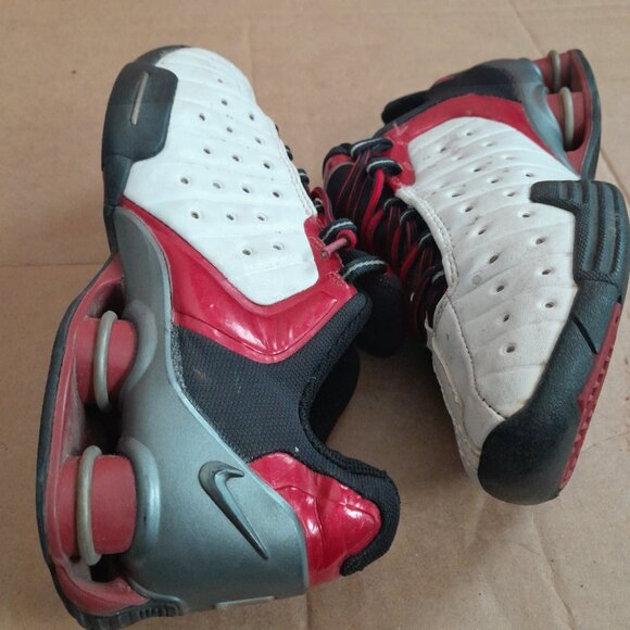 Nike Reax Run 5 Woman's White and Red Running Sneakers Size 6 - Picture 8 of 8